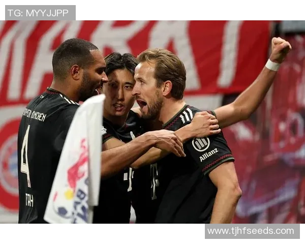 英超惊现冷门拜仁狂胜尤文图斯红牌事件引发全场热议